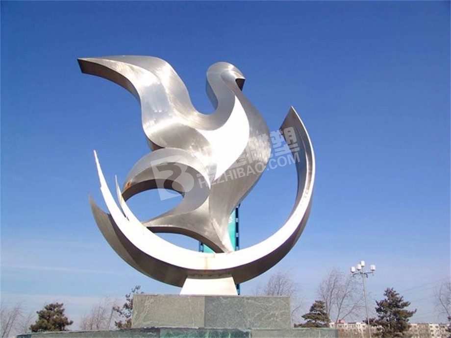 城市廣場(chǎng)鏡面鴿子不銹鋼雕塑定制